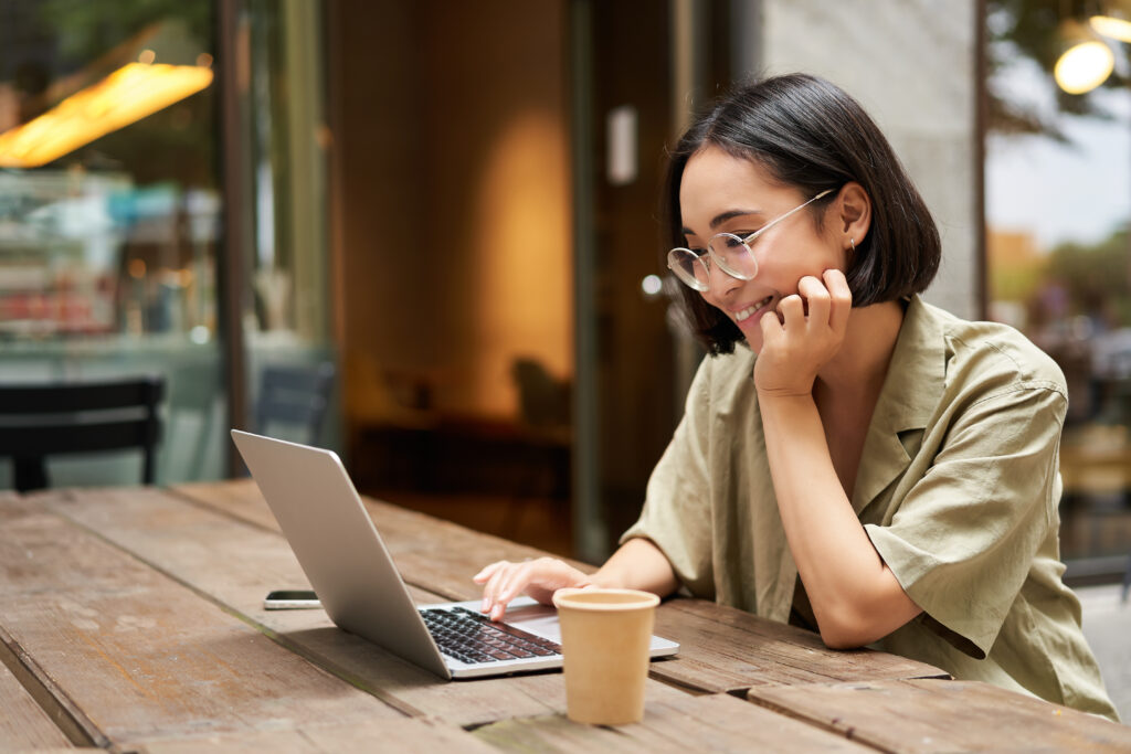 A woman convert her Tourist Visa to a Working Visa in the Philippines